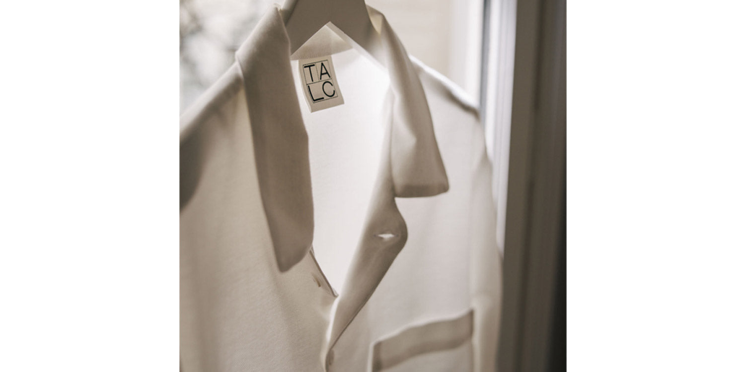 Le pyjama "In & Out" : L'art de l'élégance hivernale et de la garde-robe raisonnée